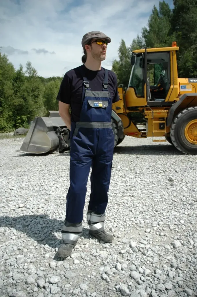 VBM 220ST Latzhose Werkstatt (42, N (normal), Swecon/Volvo)